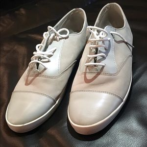 Grey Fred Perry size 10 shoes